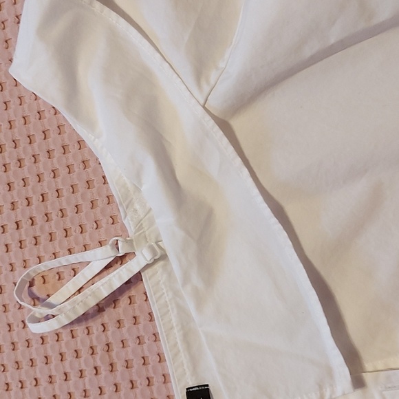 Woman's top - Picture 4 of 9